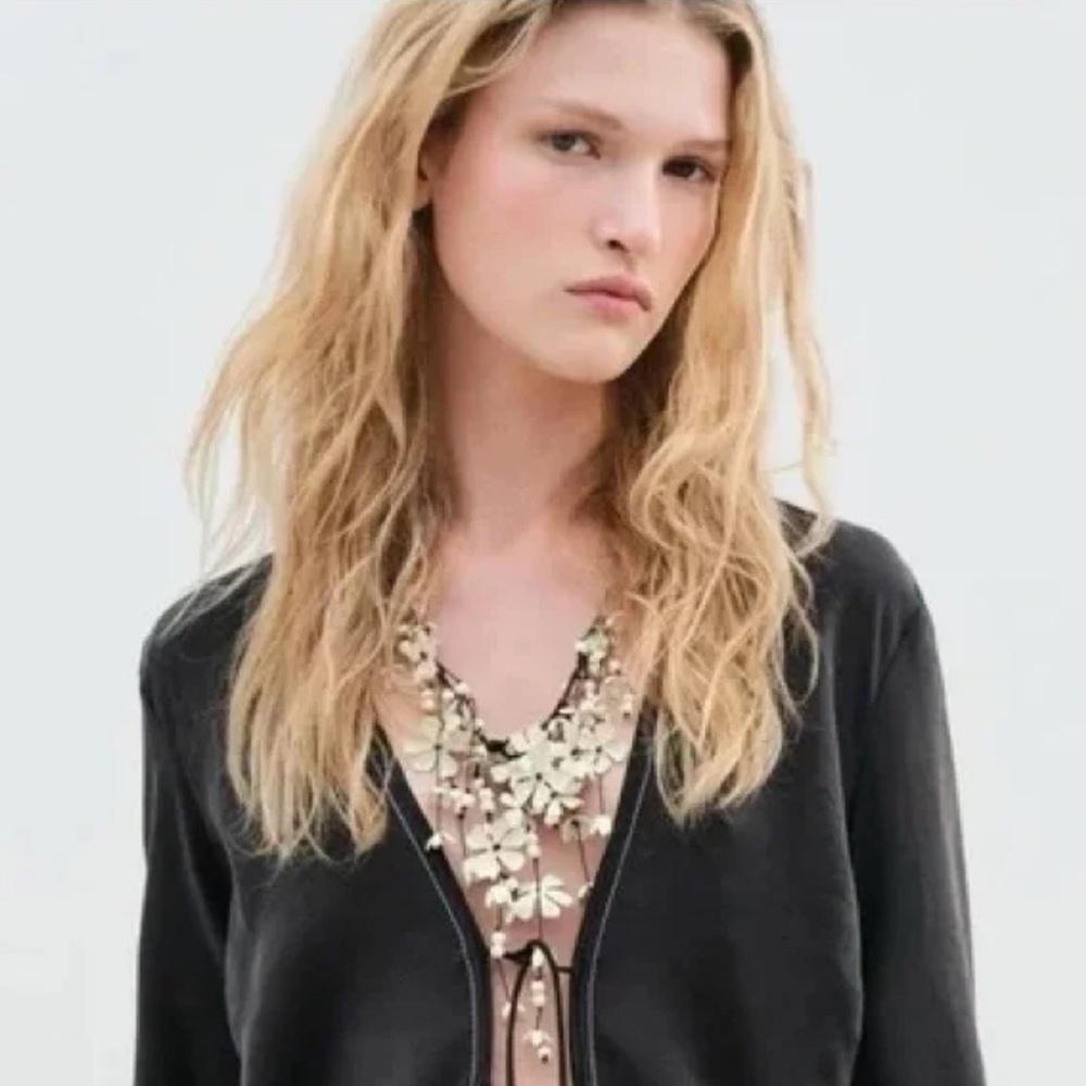 Zara Cascading Floral Statement Necklace NWOT